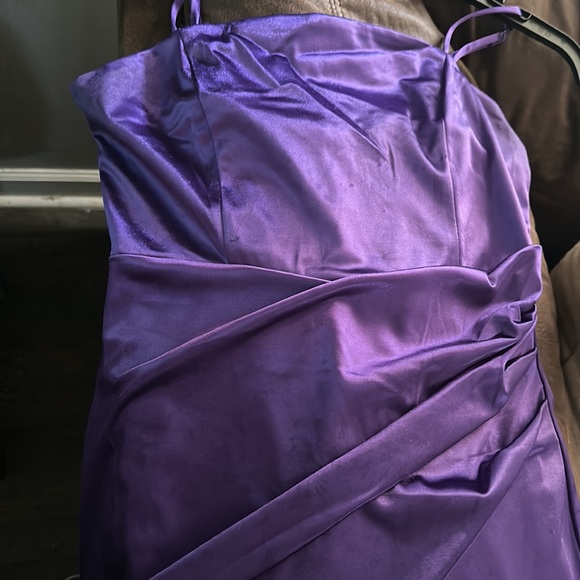 Purple homecoming short dress with split - Picture 4 of 4